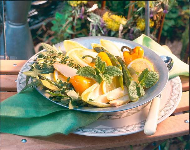 Kräuter-Salat Rezept