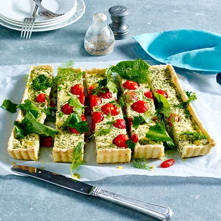 Kräuter-Tomaten-Tarte Rezept Kräuter-Tomaten-Tarte Rezept