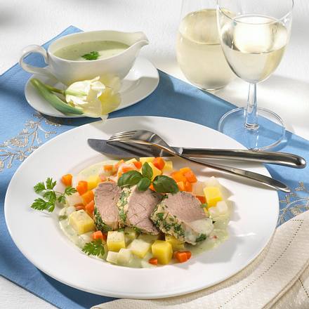 Kräuterfilet auf Frühlingsgemüse Rezept Kräuterfilet auf Frühlingsgemüse Rezept