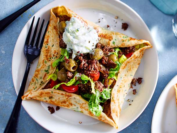 Kräuter-Pfannkuchen auf griechische Art Rezept Kräuter-Pfannkuchen auf griechische Art Rezept