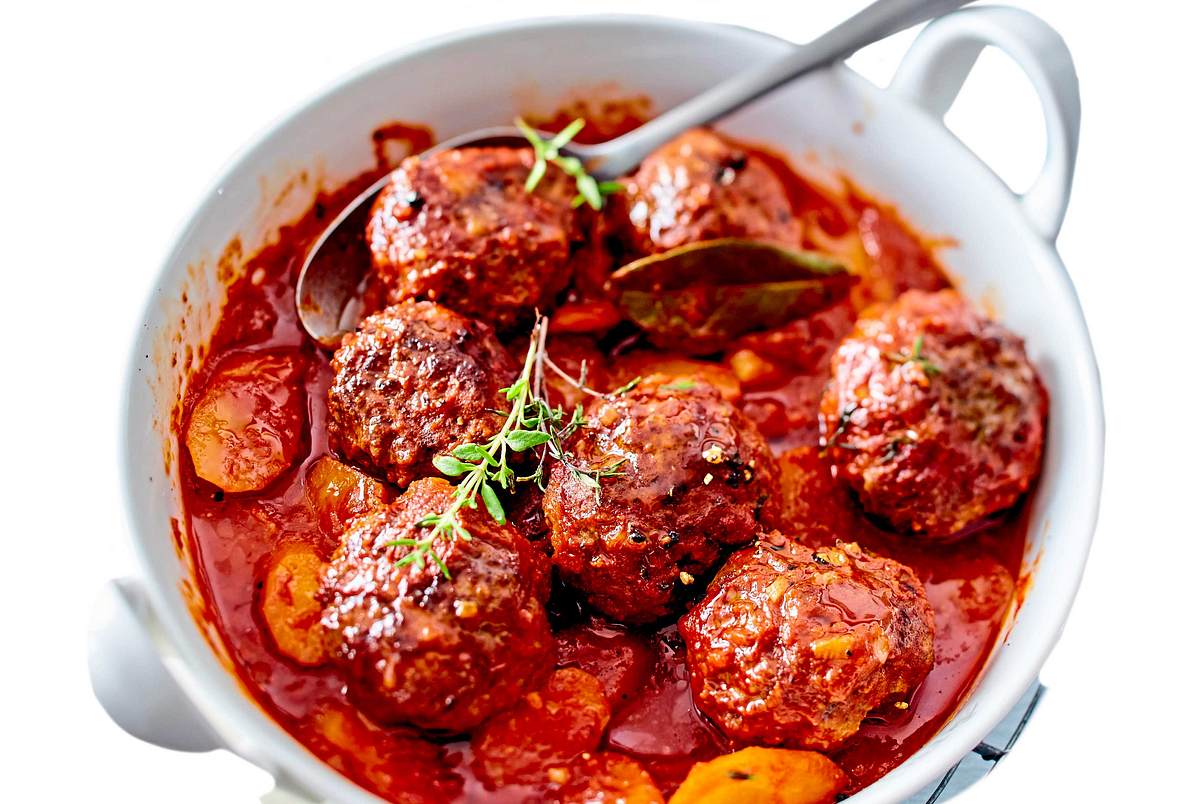 Kräuter-Polpette in Tomatensugo Rezept