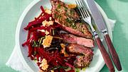 Kräuter-Rumpsteak zu Rote-Bete-Salat Rezept - Foto: House of Food / Bauer Food Experts KG