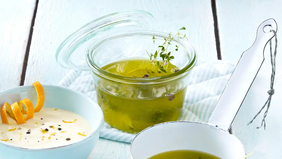 Kräutermarinade Rezept - Foto: LECKER @ Bauer Media Group