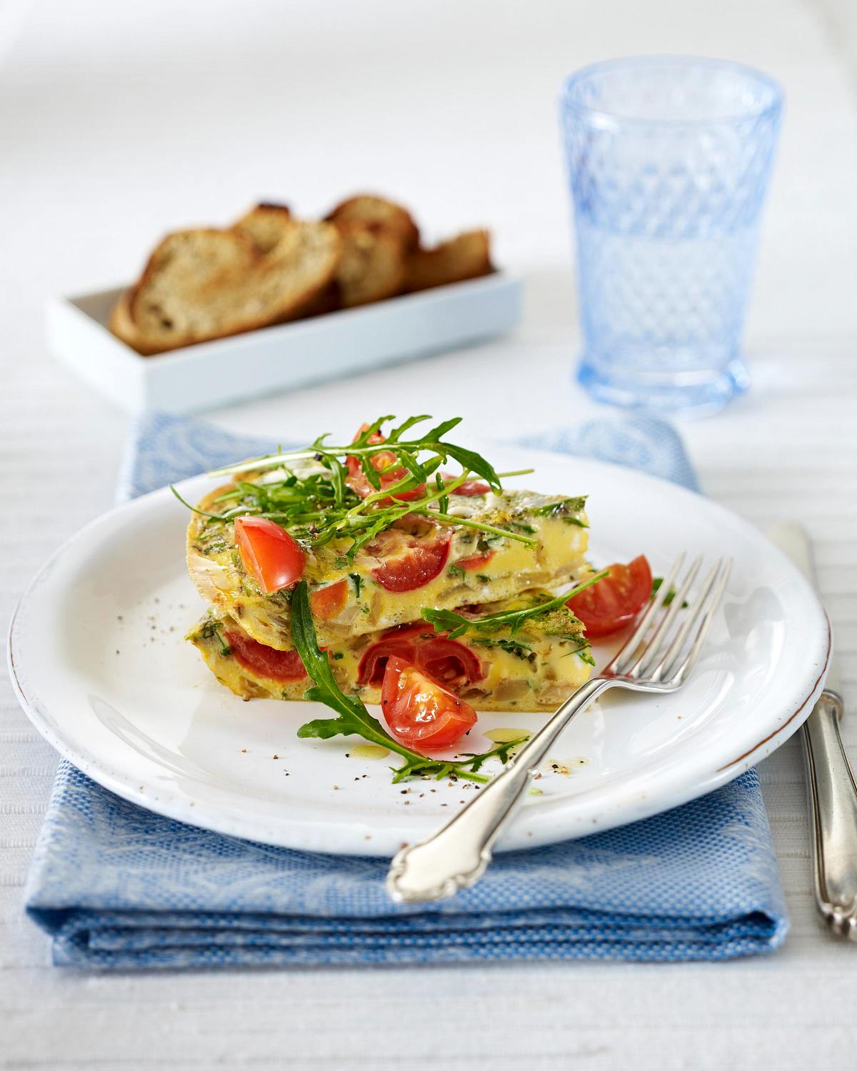 Kräuteromelett mit Kirschtomaten Rezept