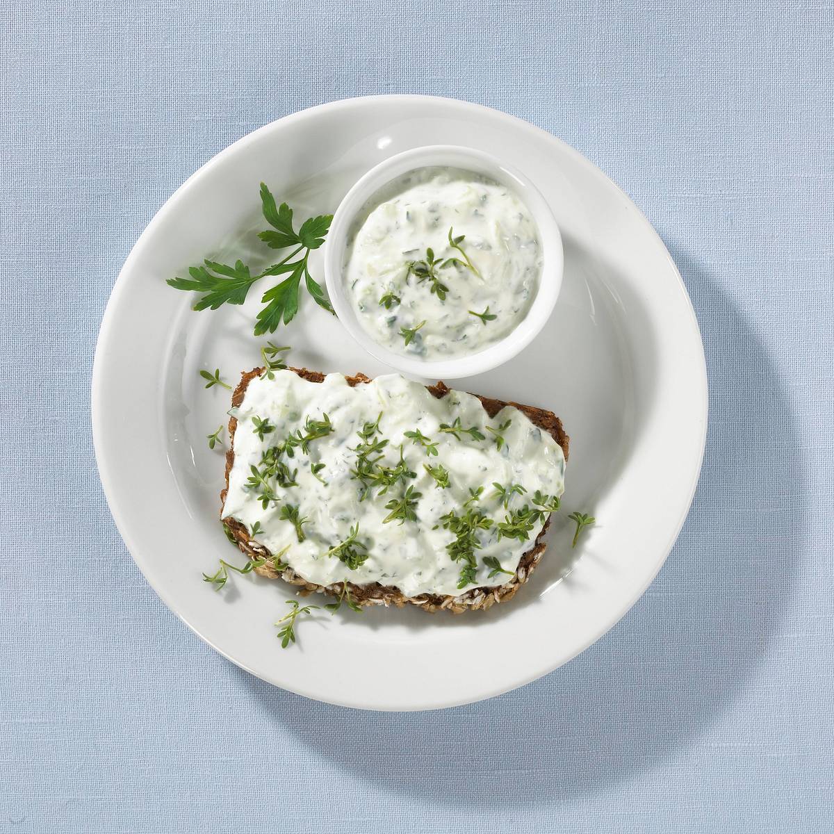 Kräuterquark-Brot Rezept