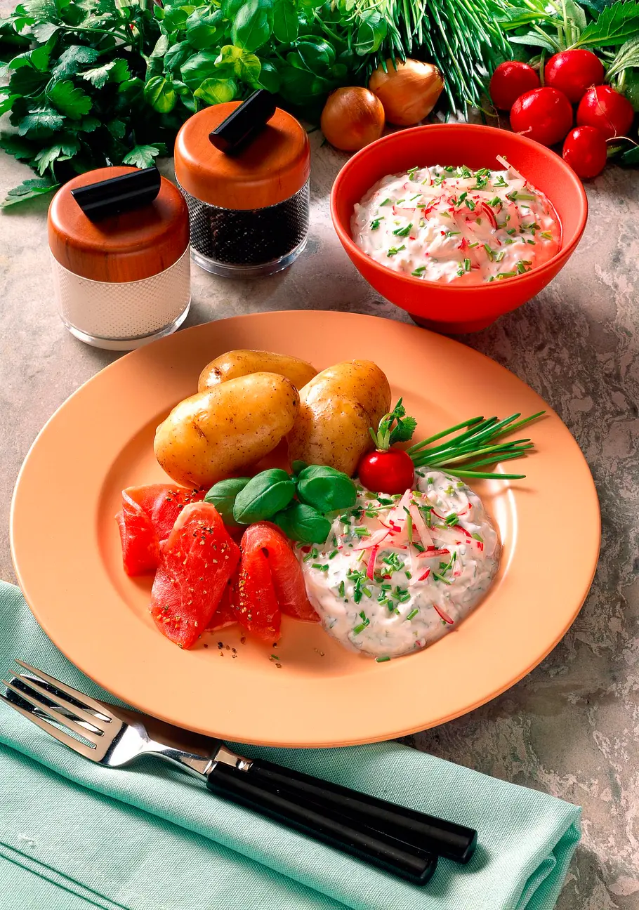 Kräuterquark zu Pellkartoffeln Rezept Kräuterquark zu Pellkartoffeln Rezept