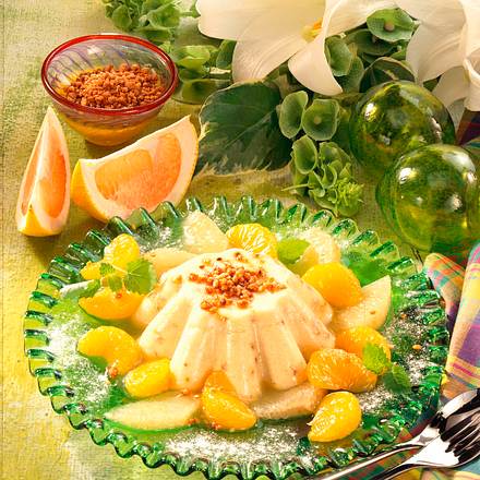 Krokant-Grieß mit Zitrusfrüchten Rezept
