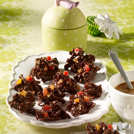 Krokant-Pralinen mit Schokolade Rezept Krokant-Pralinen mit Schokolade Rezept