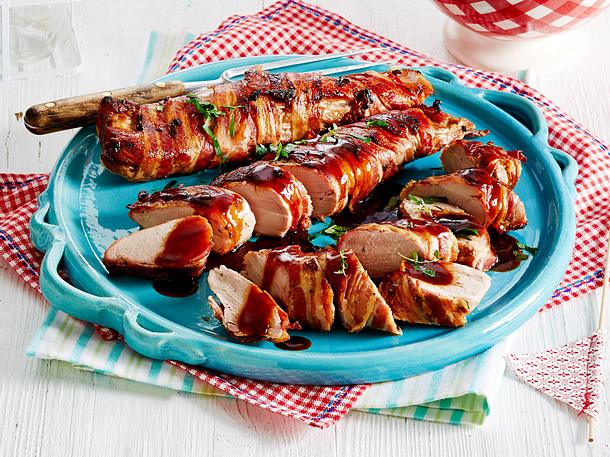 Krosse Baconfilets mit Barbecuesoße Rezept Krosse Baconfilets mit Barbecuesoße Rezept