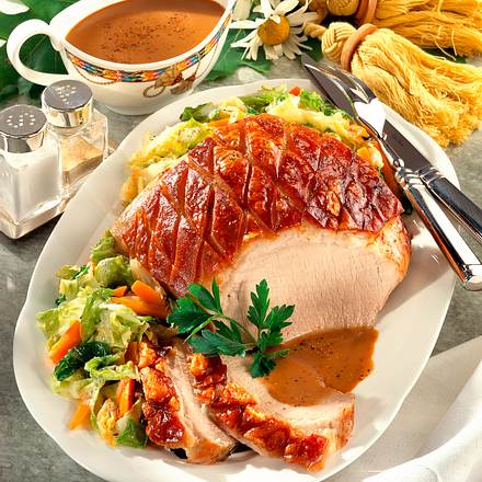 Krustenbraten auf Wirsing Rezept Krustenbraten auf Wirsing Rezept
