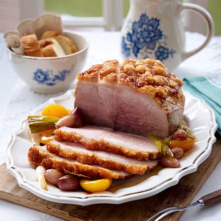 Krustenbraten mit karamellisiertem Gemüse Rezept Krustenbraten mit karamellisiertem Gemüse Rezept