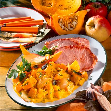 Kürbis-Apfel-Curry zu Kasseler Rezept Kürbis-Apfel-Curry zu Kasseler Rezept