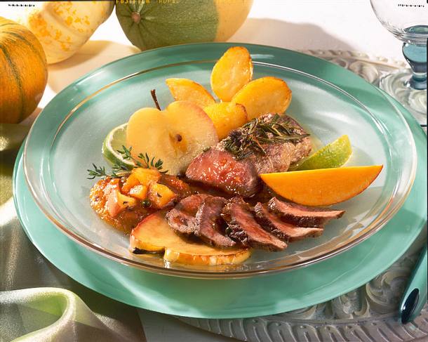Kürbis-Chutney zu Lammlachse und Röstkartoffeln Rezept Kürbis-Chutney zu Lammlachse und Röstkartoffeln Rezept