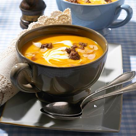 Kürbis-Suppe mit Hack Rezept Kürbis-Suppe mit Hack Rezept