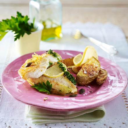 Kürbiskern-Petersilien-Pesto mit Rotbarsch Rezept Kürbiskern-Petersilien-Pesto mit Rotbarsch Rezept