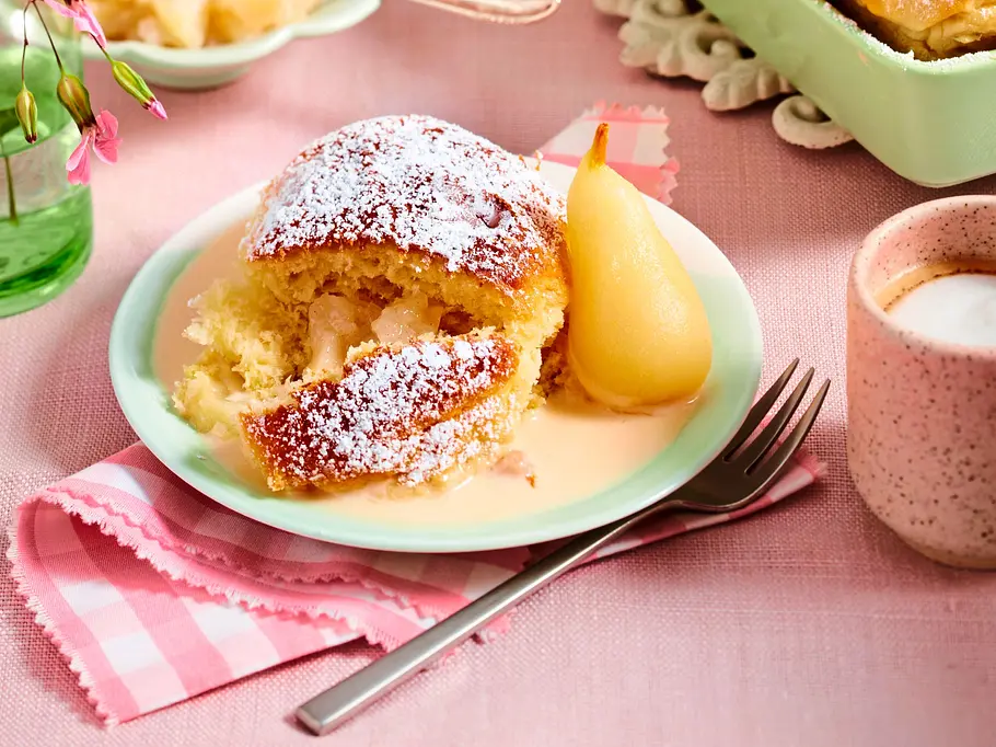 Kuftige Birnen-Buchteln Rezept Kuftige Birnen-Buchteln Rezept