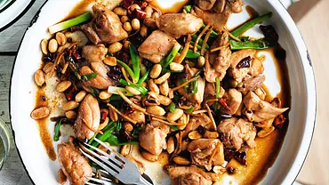 Kung-Pao-Chicken Rezept - Foto: LECKER @ Bauer Media Group Kung-Pao-Chicken Rezept - Foto: LECKER @ Bauer Media Group