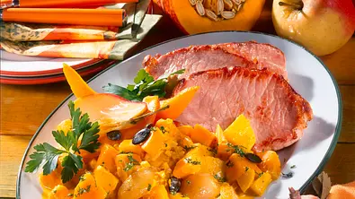 Kürbis-Apfel-Püree zu Kasseler Rezept - Foto: LECKER @ Bauer Media Group