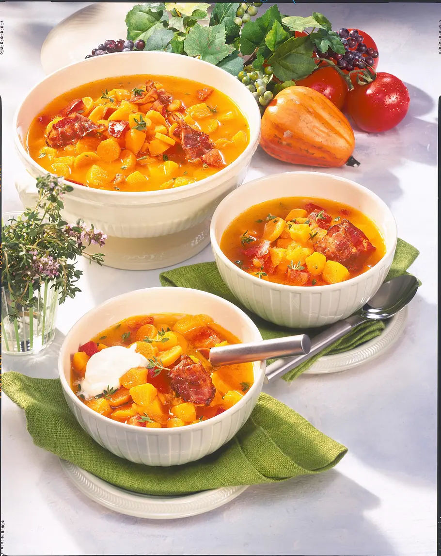 Kürbis-Tomaten-Eintopf Rezept Kürbis-Tomaten-Eintopf Rezept