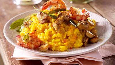 Kürbisrisotto mit Champignons und Garnelen Rezept - Foto: House of Food / Bauer Food Experts KG