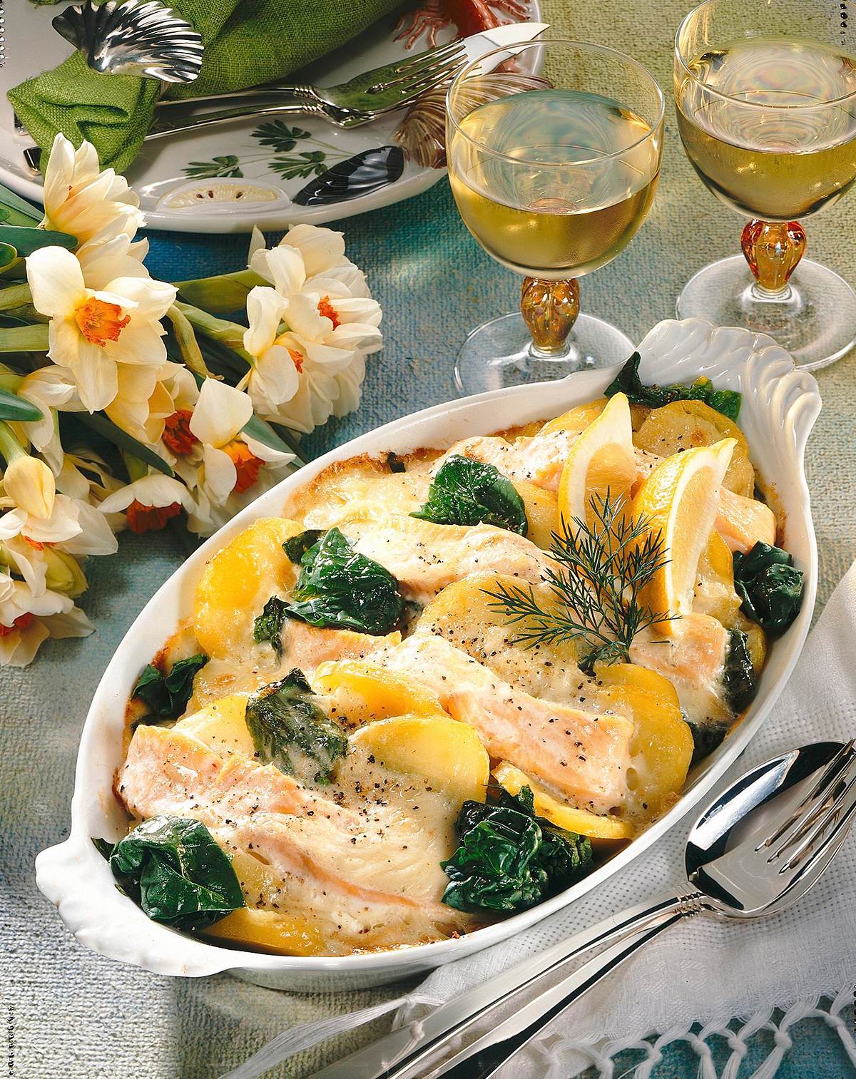 Lachs-Auflauf mit Blattspinat Rezept