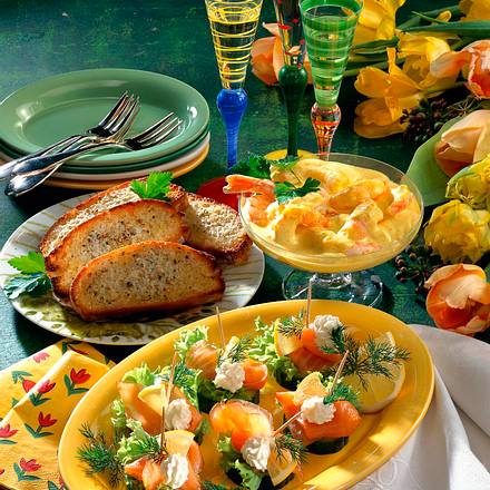 Lachs-Gurken-Häppchen Rezept Lachs-Gurken-Häppchen Rezept