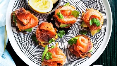 Lachs-Häppchen Rezept - Foto: House of Food / Bauer Food Experts KG