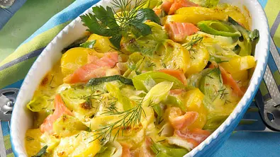 Lachs-Lauch-Auflauf Rezept - Foto: LECKER @ Bauer Media Group