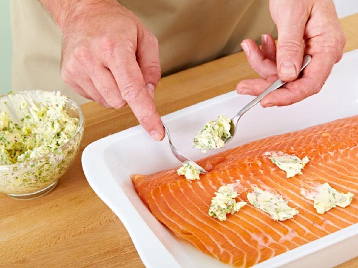 Lachs aus dem Ofen mit Gewürzbutter - Schritt 5: