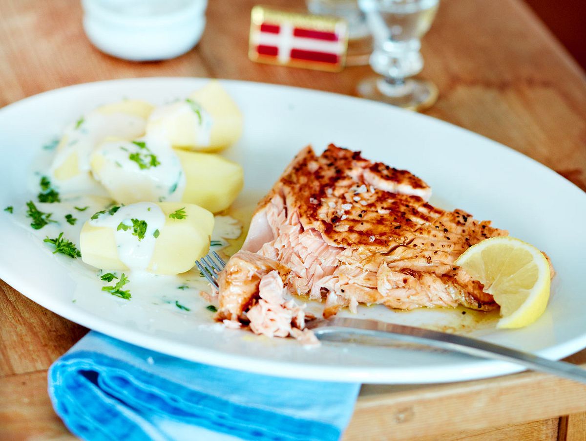 Lachs mit Petersilienkartoffeln Rezept