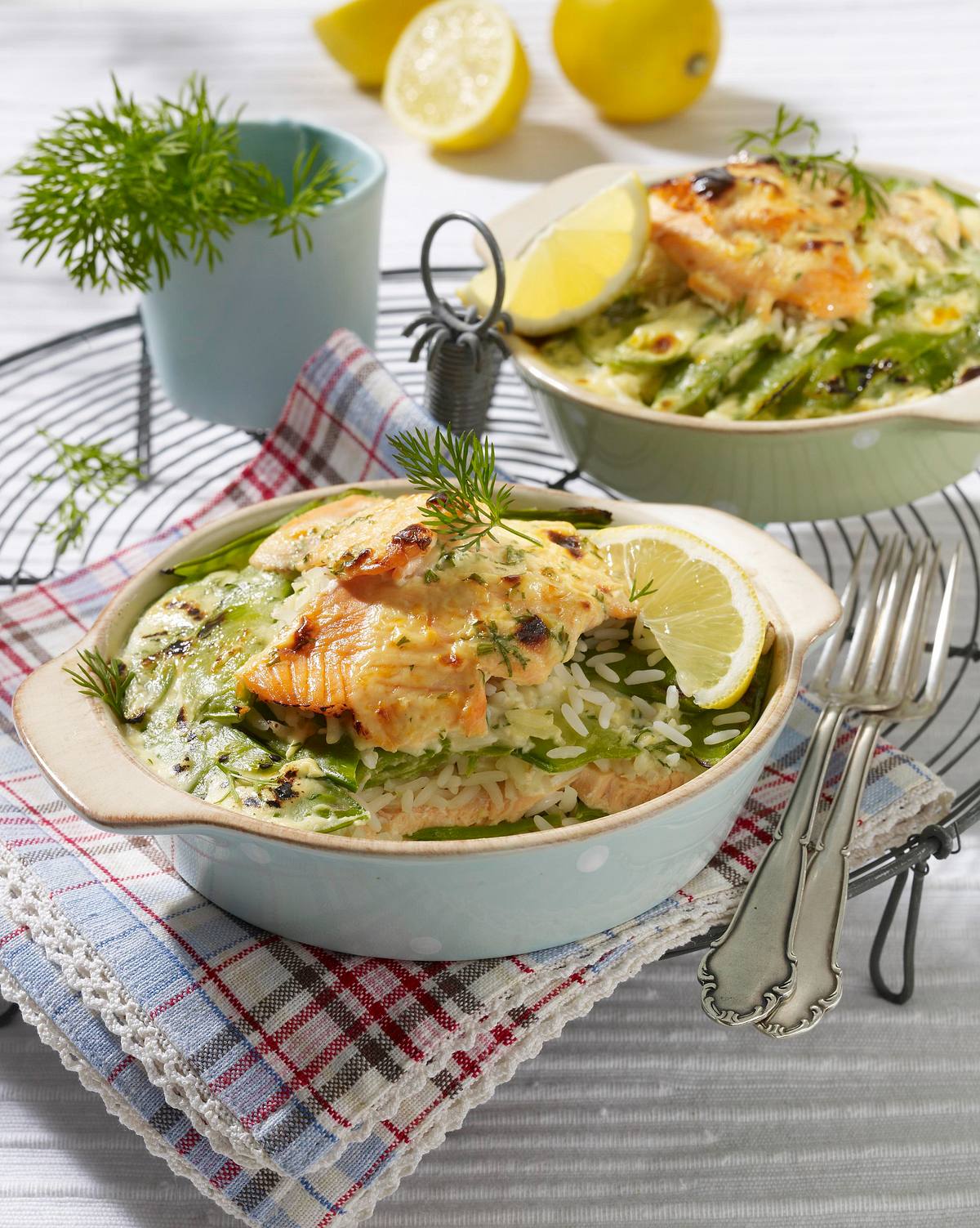 Lachs-Reis-Auflauf mit Zuckerschoten Rezept