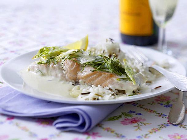 Lachsfilet in Champagner-Sahne-Soße Rezept Lachsfilet in Champagner-Sahne-Soße Rezept