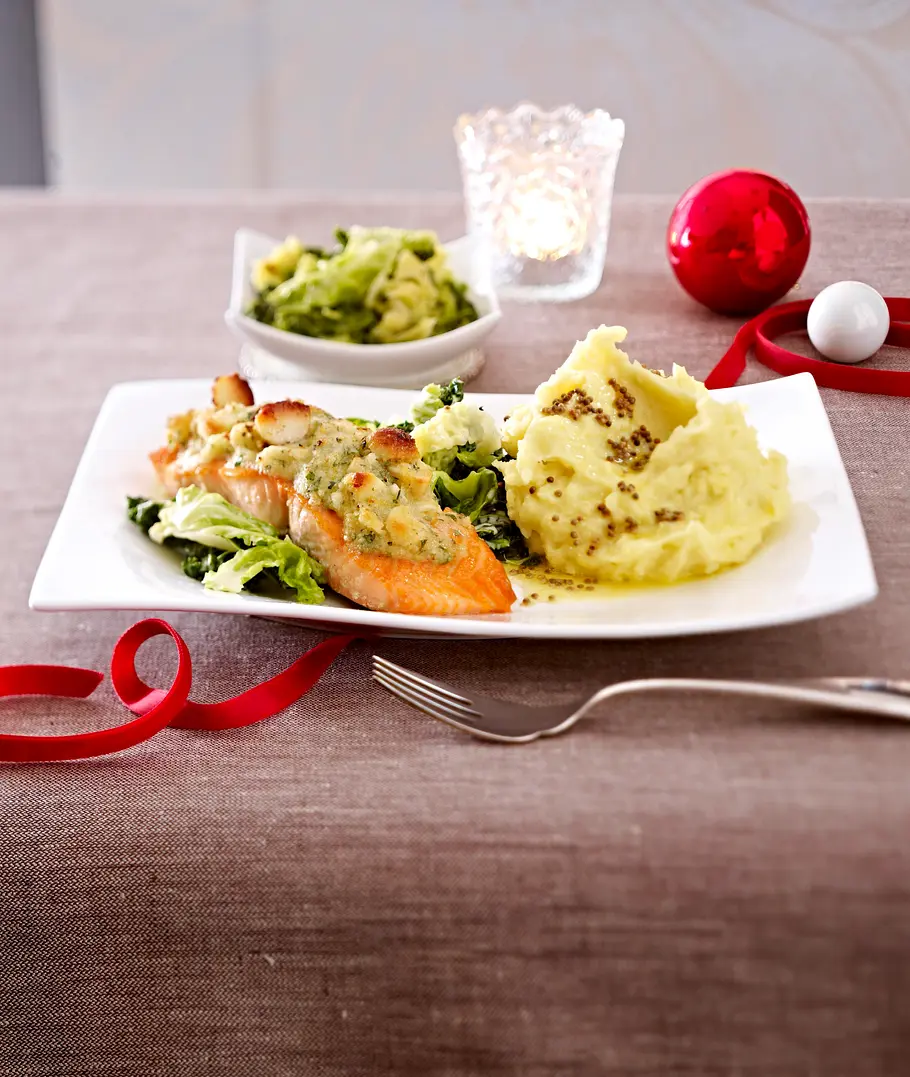 Lachsfilet mit Macadamiakruste Rezept Lachsfilet mit Macadamiakruste Rezept
