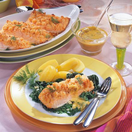 Lachsfilet mit Räucherlachs-Kruste Rezept Lachsfilet mit Räucherlachs-Kruste Rezept