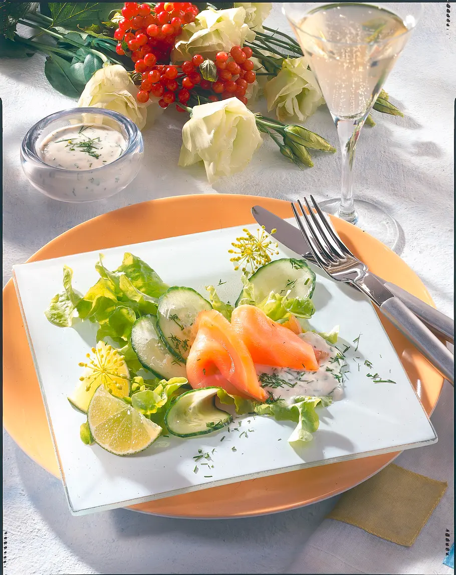 Lachssalat Rezept Lachssalat Rezept
