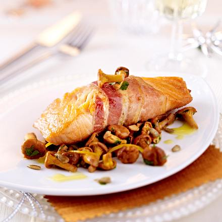 Lachstranchen in Speck Rezept