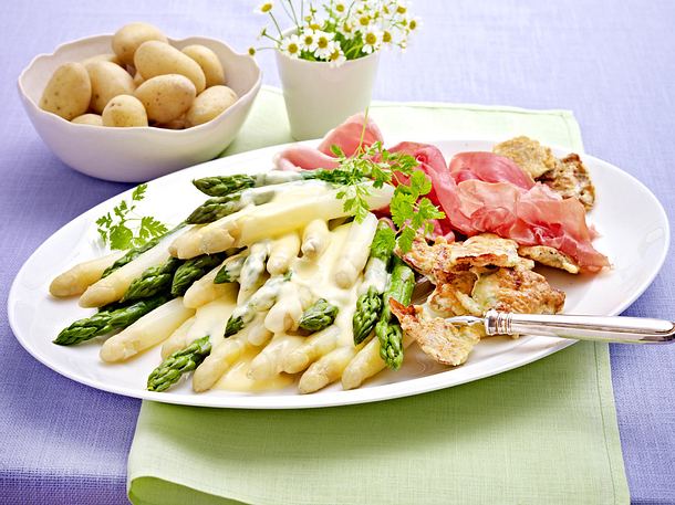 Ländliche Spargelplatte und Knusperbacon Rezept
