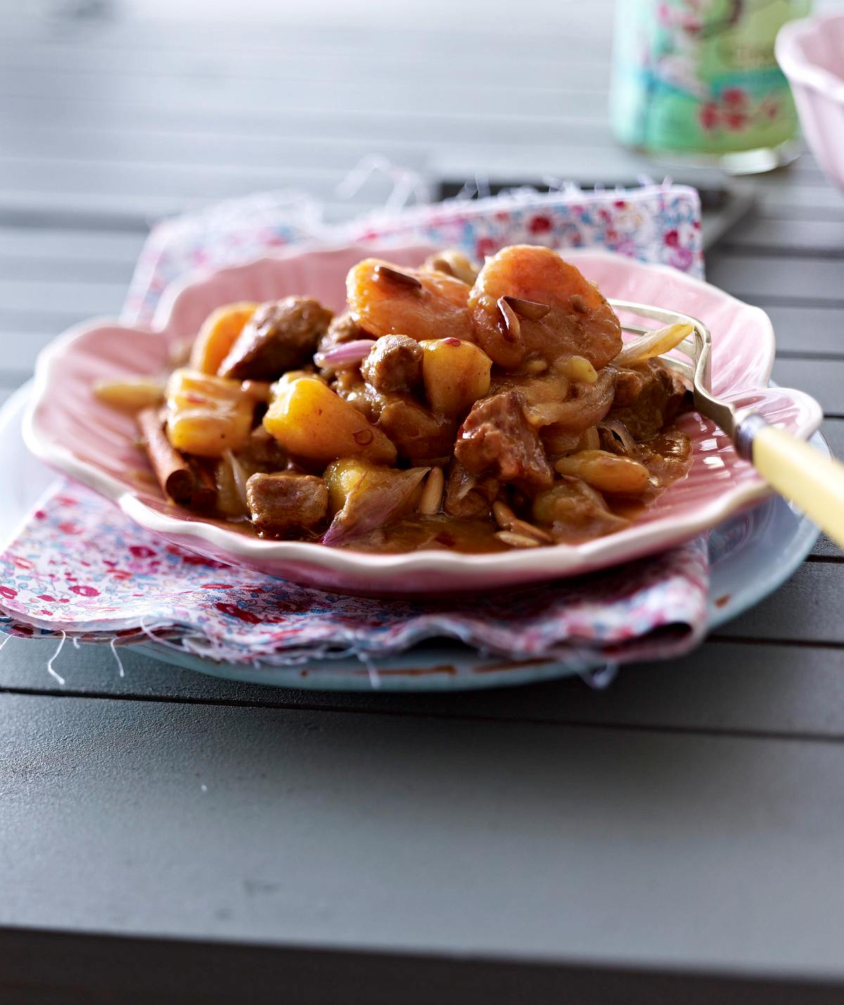 Lamm-Aprikosen-Curry mit Kartoffeln Rezept