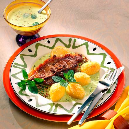 Lamm auf Minzschaum Rezept Lamm auf Minzschaum Rezept