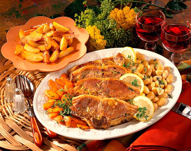 Lamm auf Möhren-Bohnengemüse Rezept Lamm auf Möhren-Bohnengemüse Rezept
