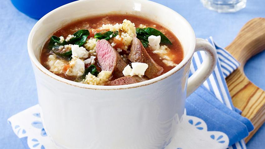 Lamm-Couscous-Suppe mit Spinat Rezept - Foto: House of Food / Bauer Food Experts KG