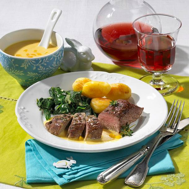 Lamm mit fruchtiger Paprikasoße Rezept Lamm mit fruchtiger Paprikasoße Rezept