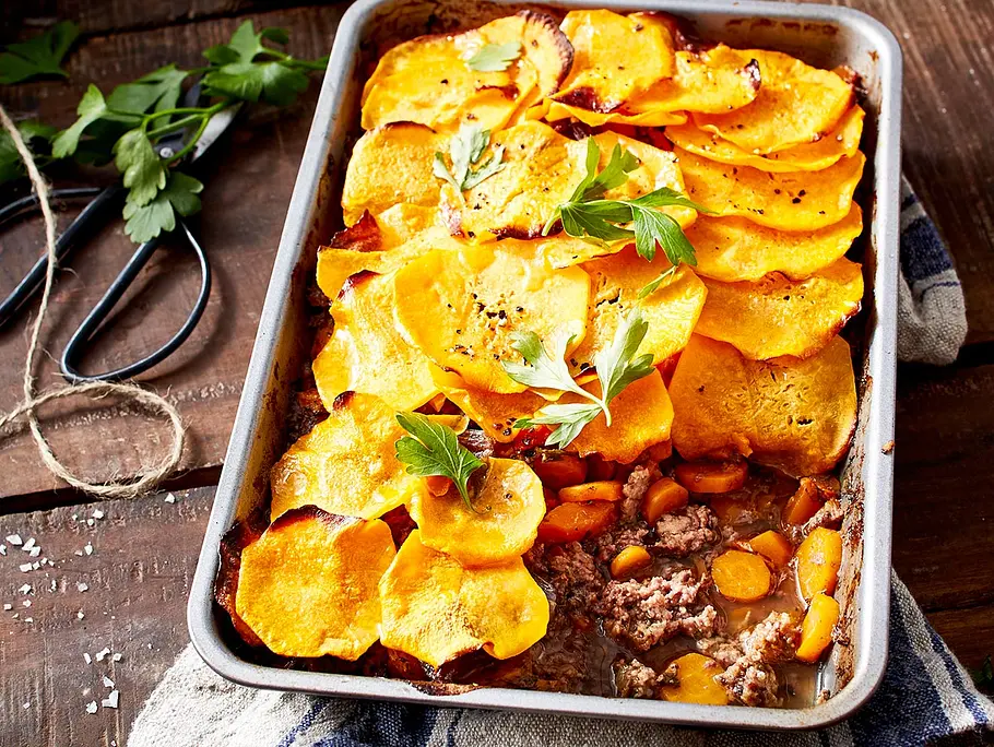 Lamm-One-Pot Rezept Lamm-One-Pot mit Butternut Rezept