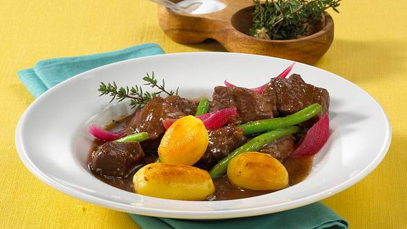 Lammgulasch Rezept - Foto: House of Food / Bauer Food Experts KG