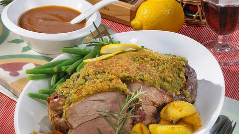 Lammkeule aus dem Ofen Rezept - Foto: House of Food / Bauer Food Experts KG