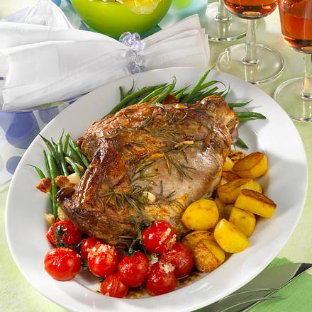 Lammkeule mit Bohnen Rezept