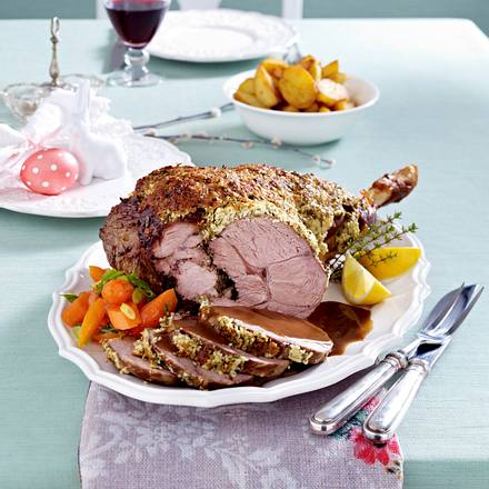 Lammkeule mit Kräuterkruste Rezept Lammkeule mit Kräuterkruste Rezept