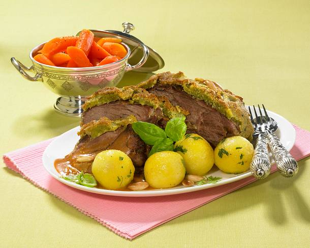 Lammkeule mit Nusskruste Rezept Lammkeule mit Nusskruste Rezept