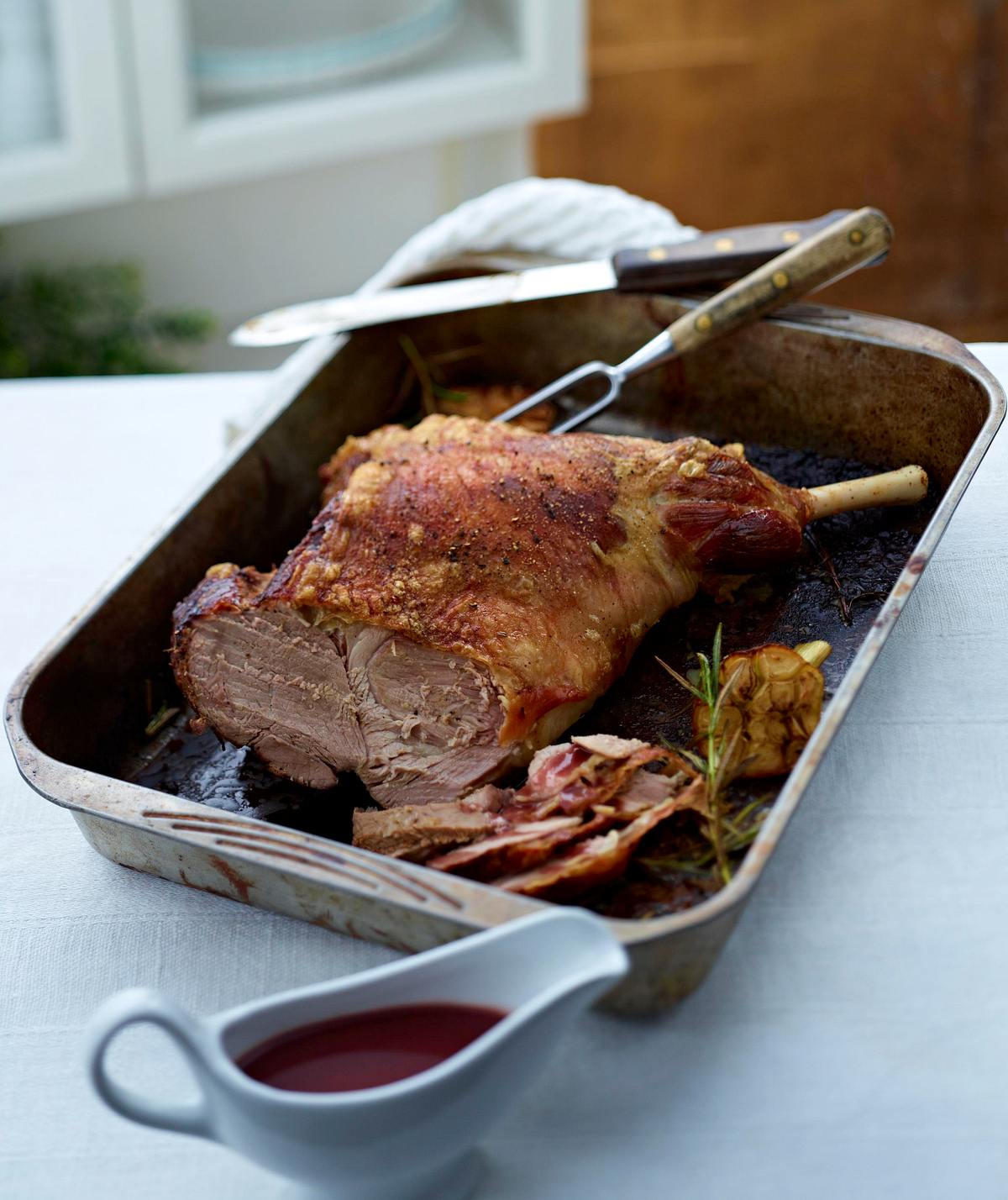 Lammkeule mit Shrewsbury-Soße Rezept