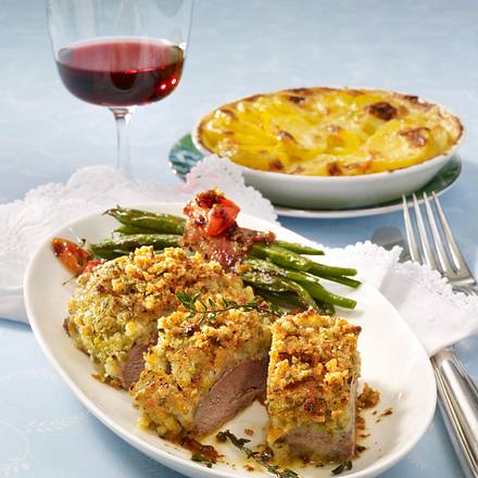 Lammlachse mit Olivenkruste Rezept Lammlachse mit Olivenkruste Rezept
